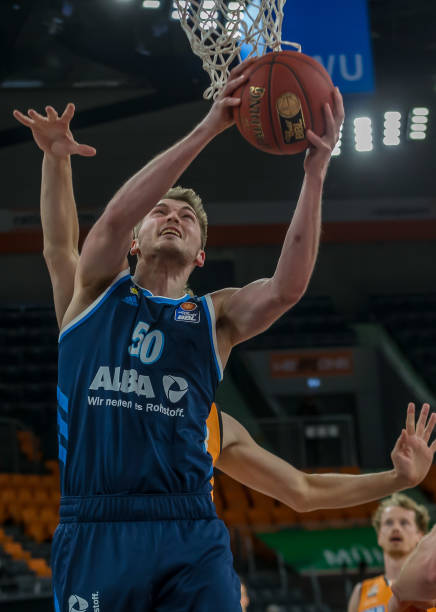 使得他的商 使得他的商