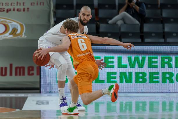 我们都在见 我们都在见