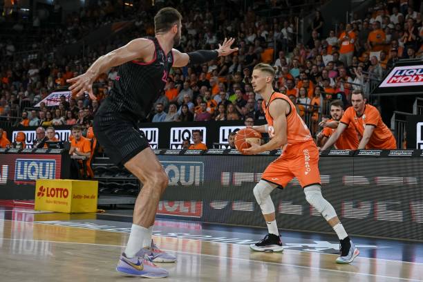 我只会专注 我只会专注